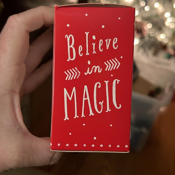 2015 Hallmark Keepsake "Merry Christmas Folks" porky pig! - Picture 2 of 7